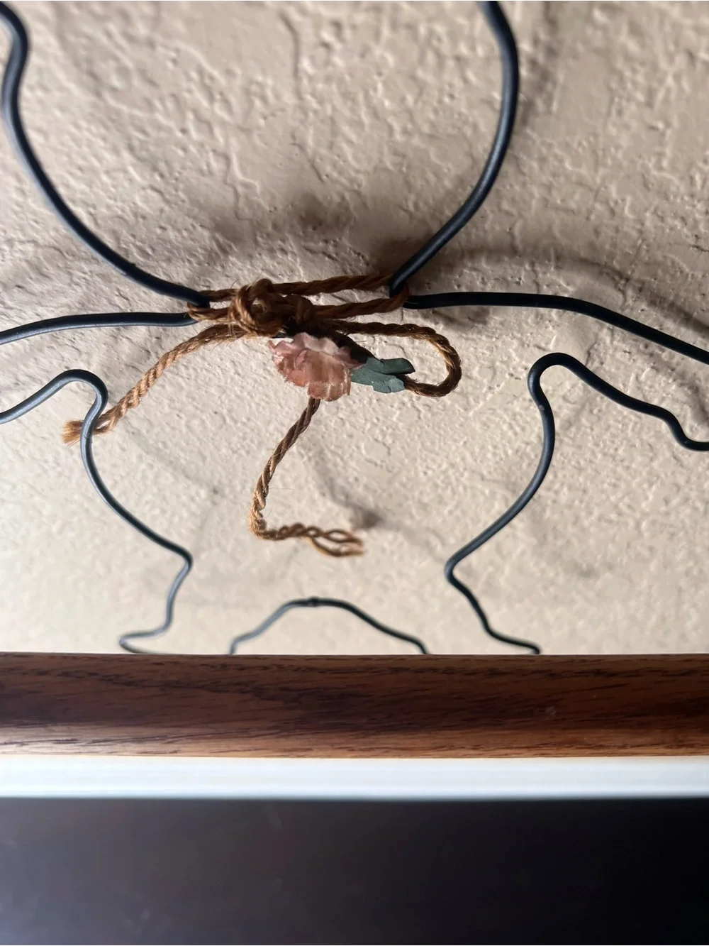 Vintage 1980s Teddy Bear Wire Wall Towel Holder Country Cottage Decor
